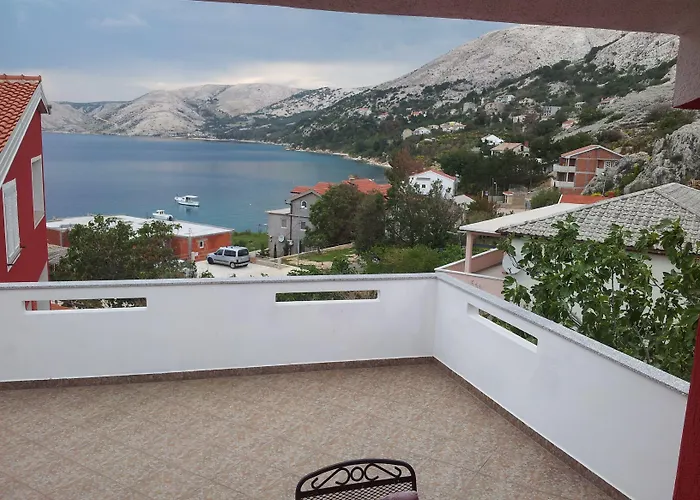 Nadia 4*
