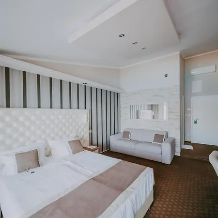 Nadia Guest house
